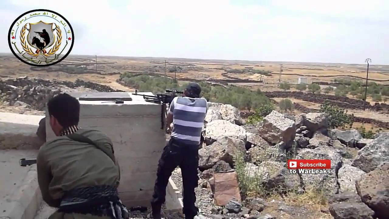 Syria War 2015 - Syrian Rebels Battle IS During Heavy Fighting In Al-Lajat Southern Syria