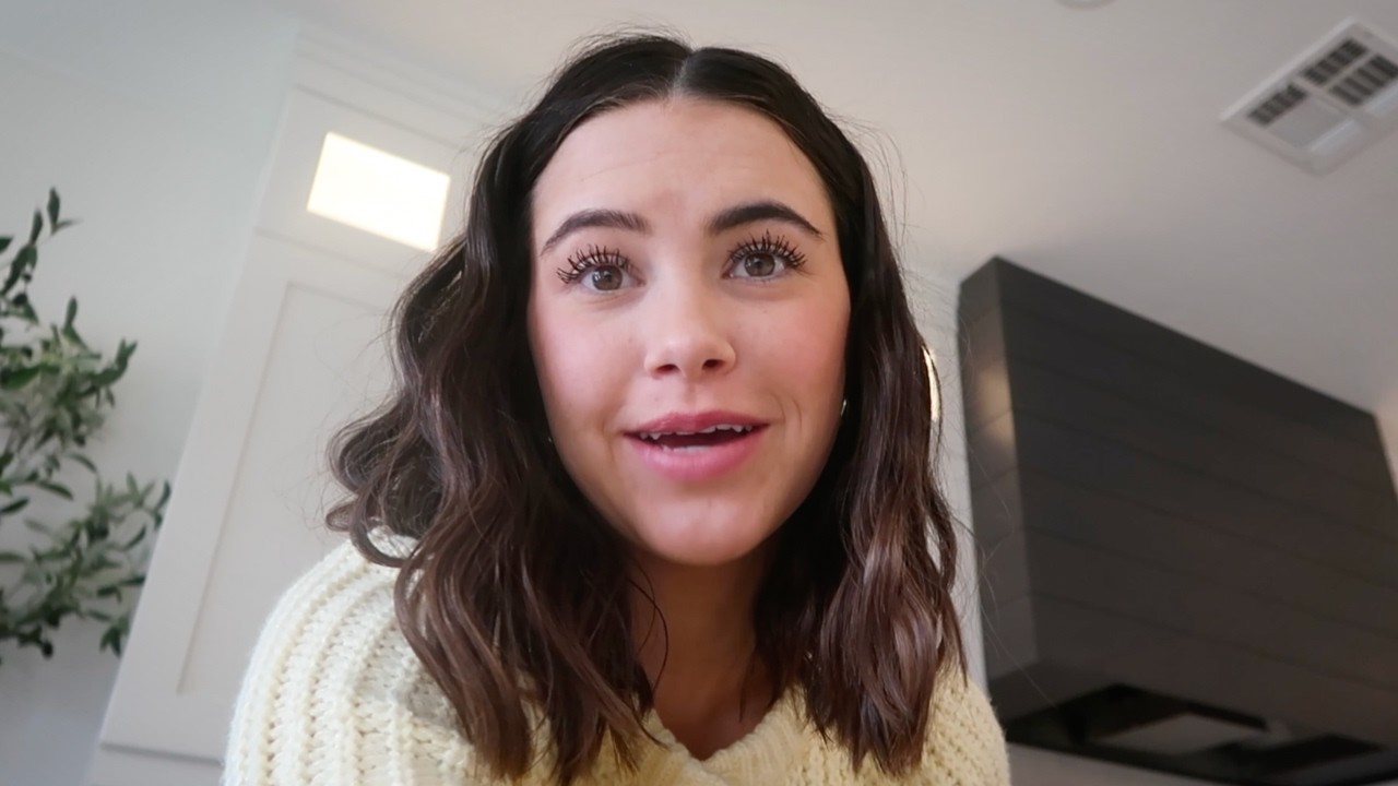 VLOG: solo parenting, throwing a party, soccer practice