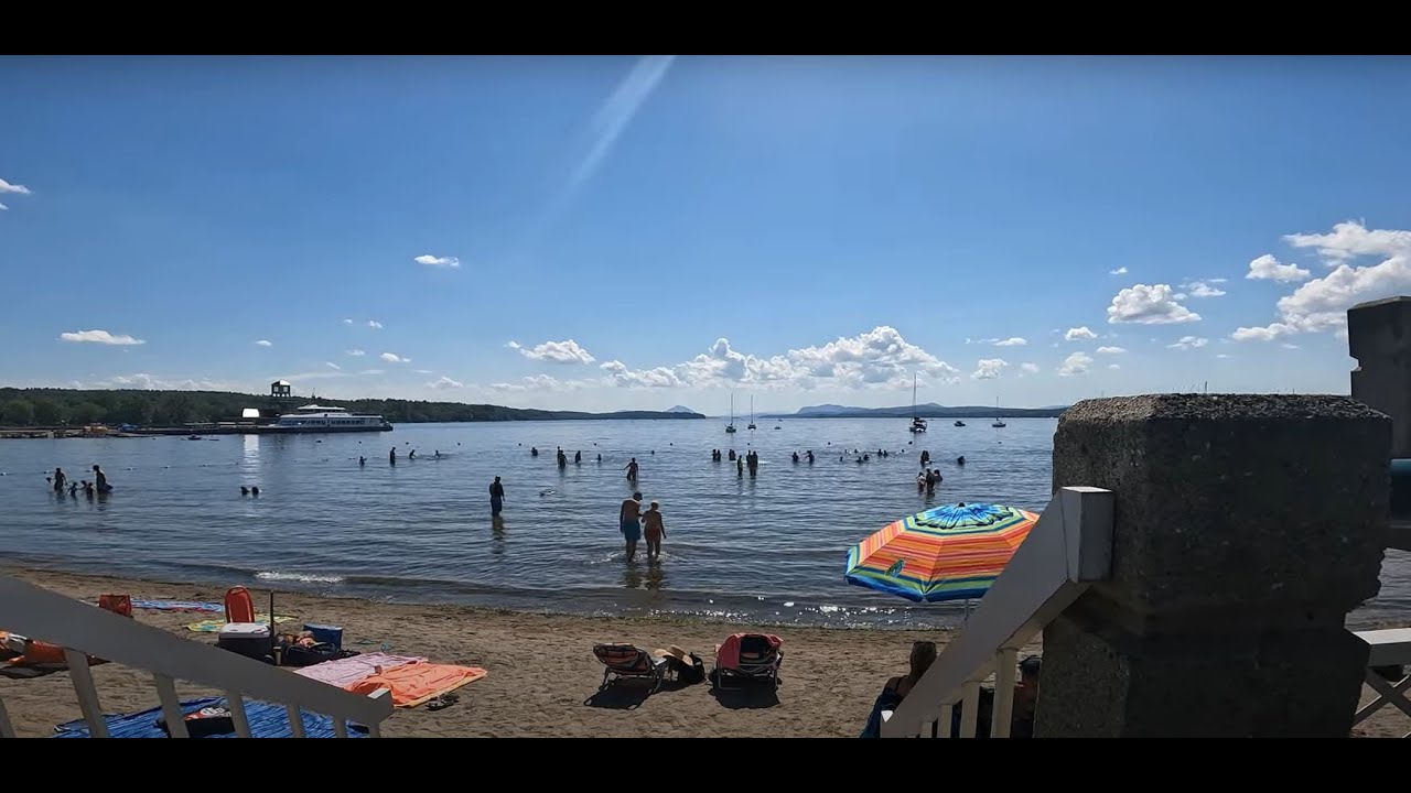 Randonnée à vélo —  Bike Tour [Sainte-Catherine-de-Hatley à/to MAGOG, (QC)] & BEETHOVEN