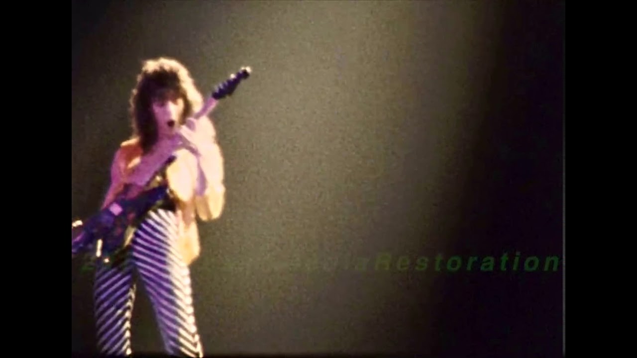 Eddie Van Halen 1979 Live Guitar Solo