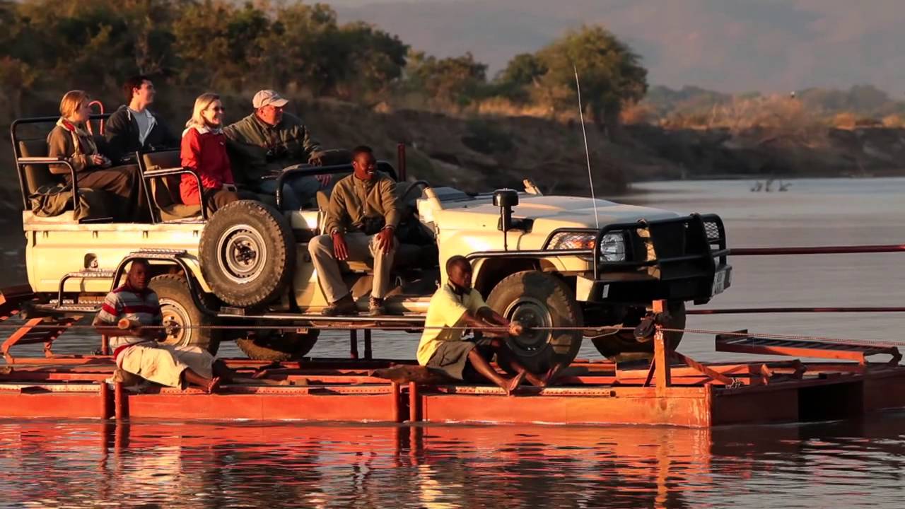 Robin Pope Safaris | Nkwali | Safari Zambia | South Luangwa