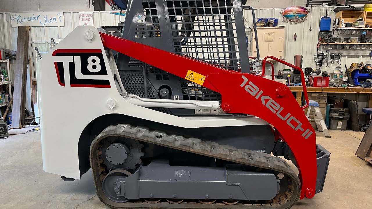 Takeuchi TL8 Repainted