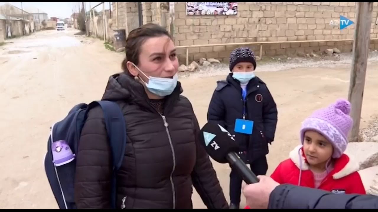Binə qəsəbəsinin çala-çuxur, palçıqlı yolları: Burda piyada hərəkət eləmək mümkün deyil - REPORTAJ