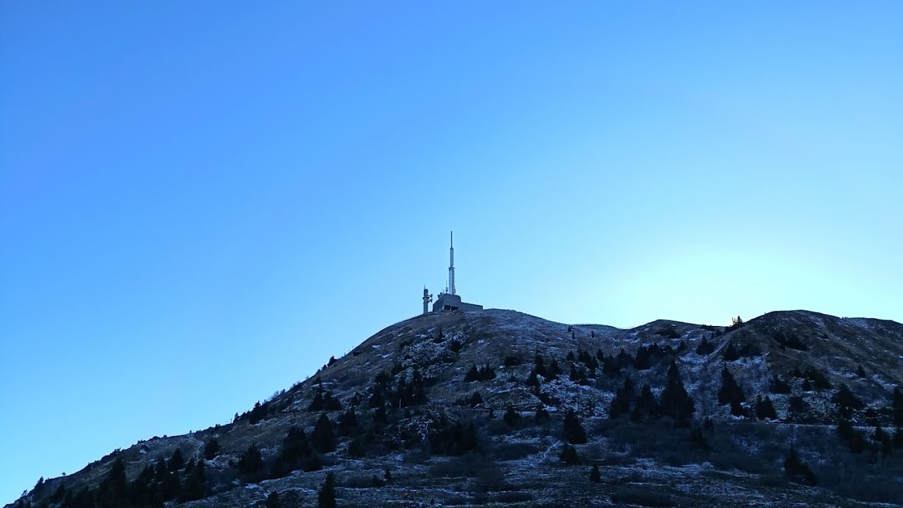 Randonn&eacute;es en Auvergne 🇫🇷