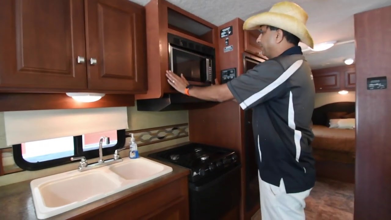 2014 Winnebago Vista 31KE
