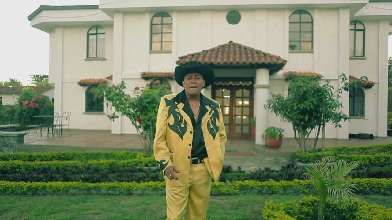 URIEL HENAO-ES MEJOR DECIR ADI&Oacute;S (VIDEO OFICIAL)