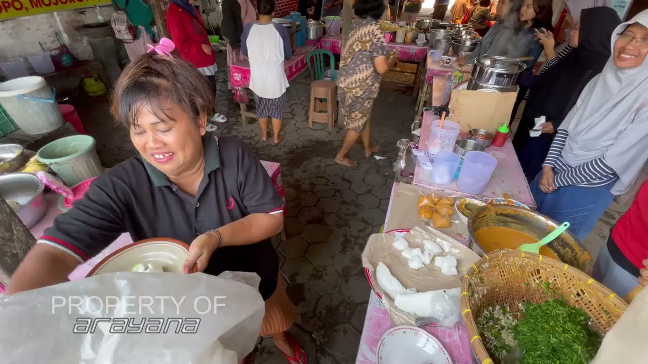 Kuliner Viral Legendaris Pecel Punten Mbenjing Mriki Malih Ketami ! Enak Mantap !