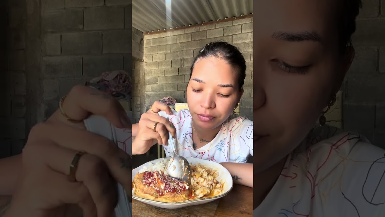 OMELETE COM QUEIJO ARROZ E FEIJÃO ALMOÇO DE HOJE 