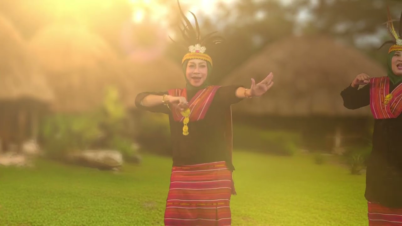 MEDLEY NUSANTARA Paduan suara NEW PERMATA SUARA DWP UNDIP