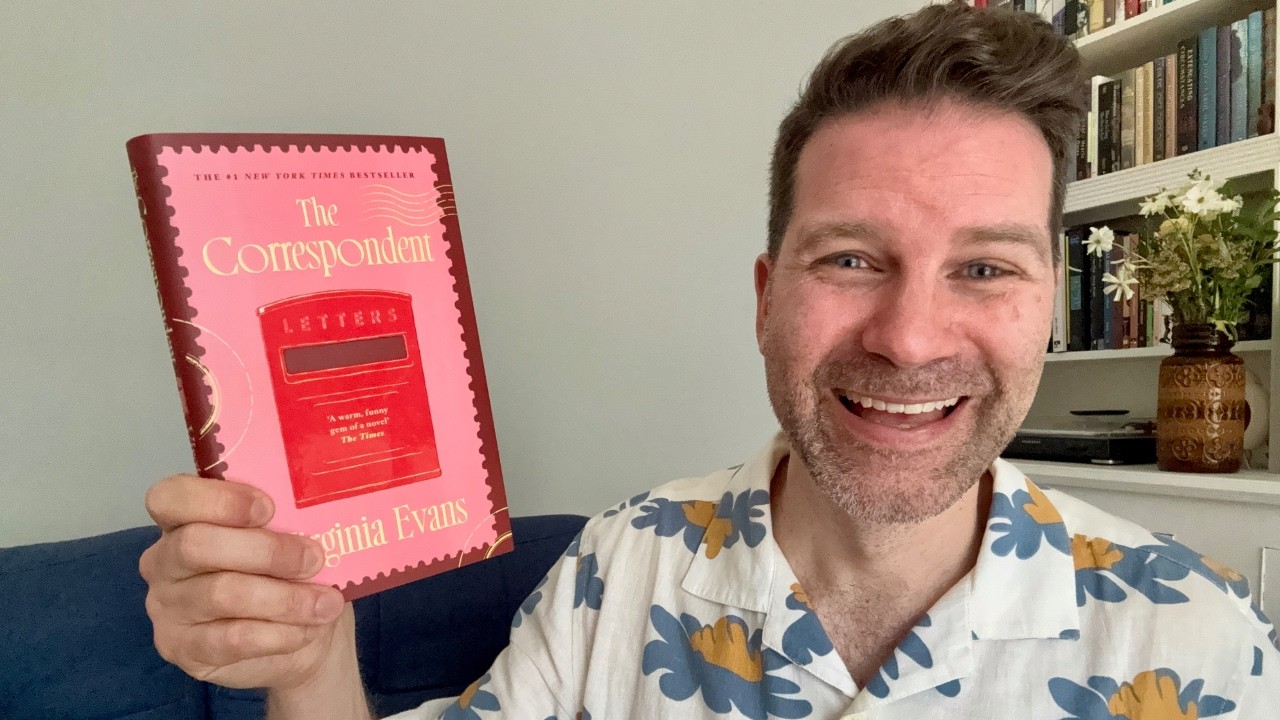 Мне нужно рассказать вам, как сильно мне понравилась эта книга.