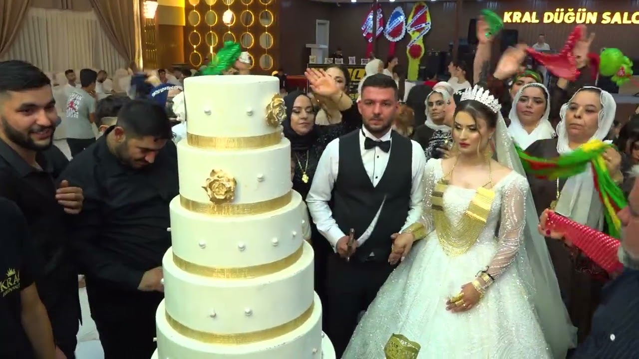 Seval & Mehdi Bekiran Aşireti  Mustafamilik Köyü 1.450 Kişilik Yemekli Düğün Töreni