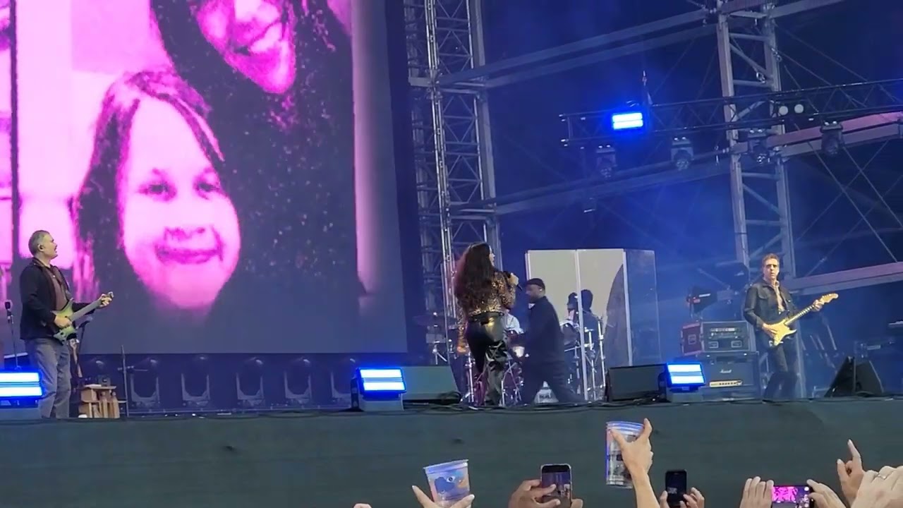 Alanis Morissette - Hand in My Pocket Cardiff July 2, 2025