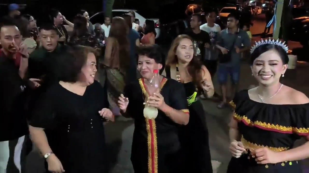 Daari Gap cover Alright Band suara emas pengantin lelaki melah pinang di Kpg Sg Lingkau Simunjan
