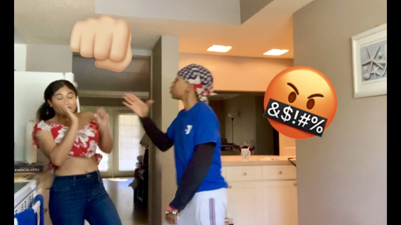 HICKEY PRANK ON GF!!!! (GETS VIOLENT)