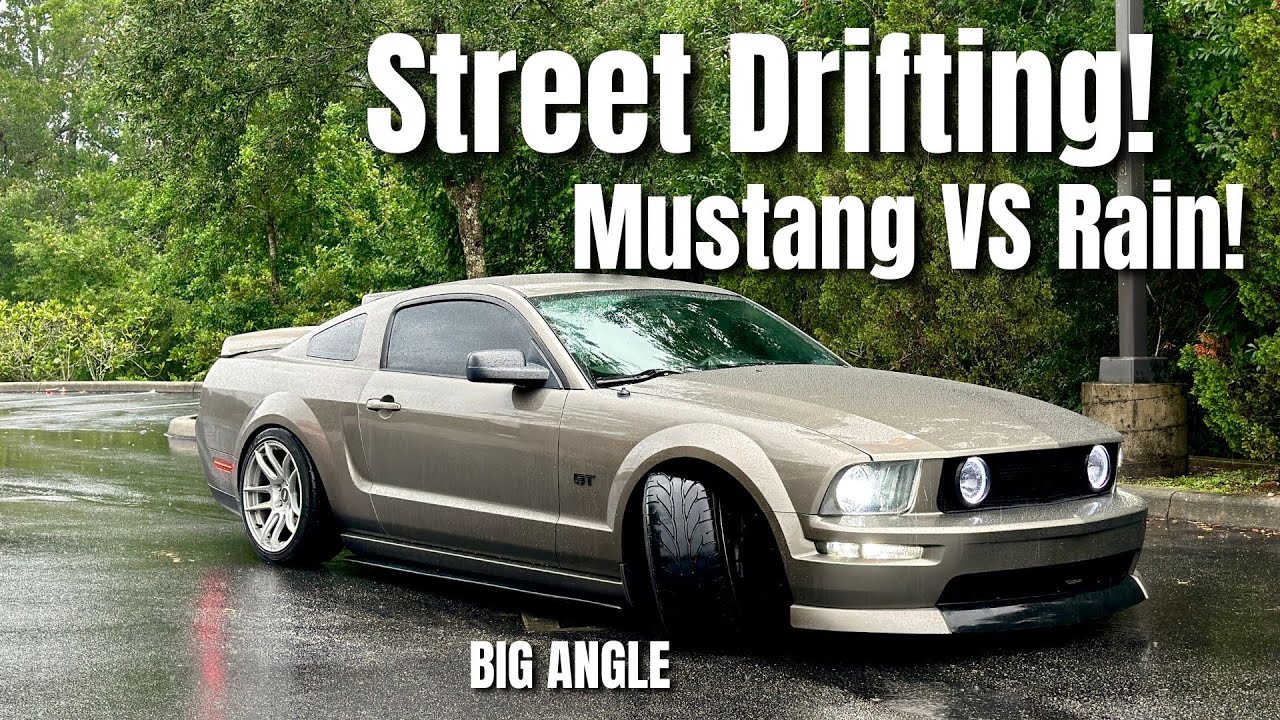Mustang GT: уличный дрифт под дождём (от первого лица)