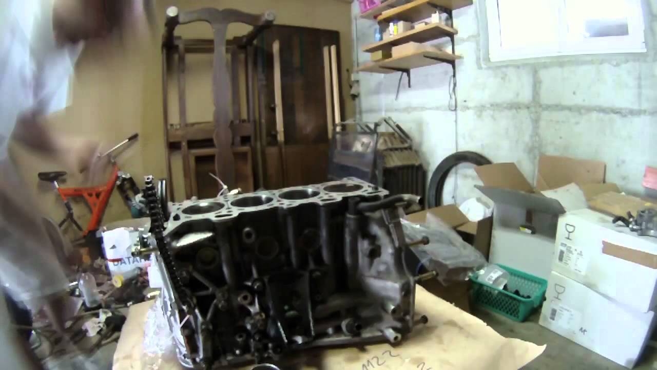 Rebuilt SR20DET.mp4