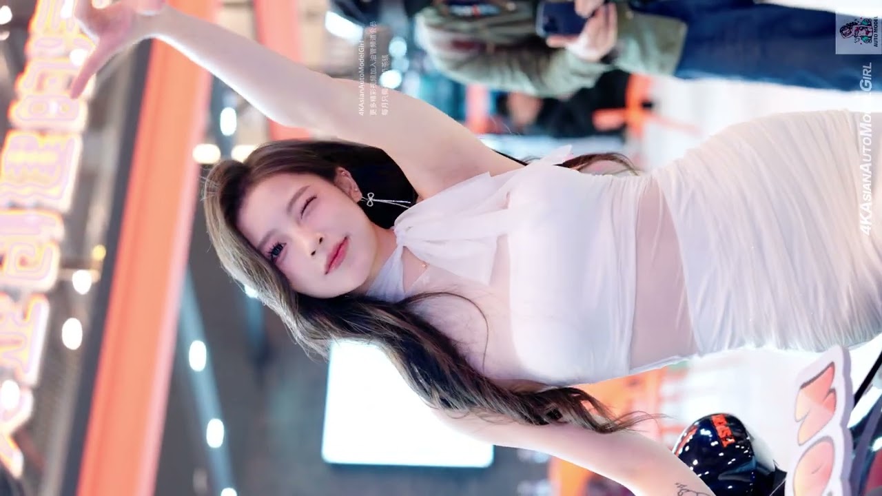 4K 2025 蘇州改装车展 GTSHOW Auto Salon 網紅車模 레이싱모델 #Beautyleg Racing Model オートサロン #小梨花  fancam #여자모델