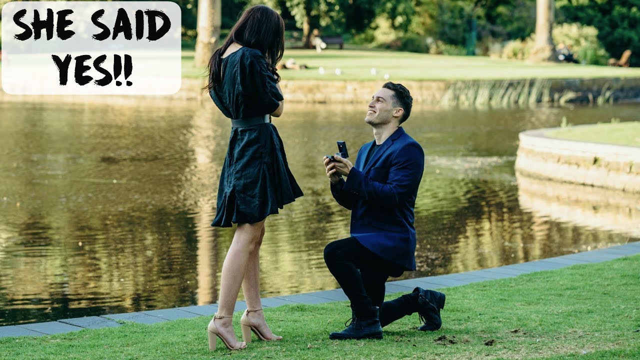SHE SAID YES!! MOST ROMANTIC PROPOSAL EVER!