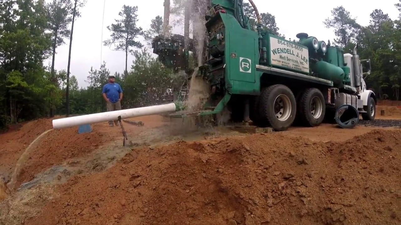 Well Cleaning and Blowing Out a Water Well with Compressed Air
