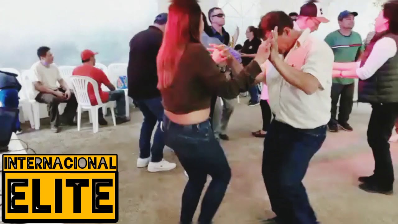 ELITE INTERNACIONAL BANDA ORQUESTA. PELILEO