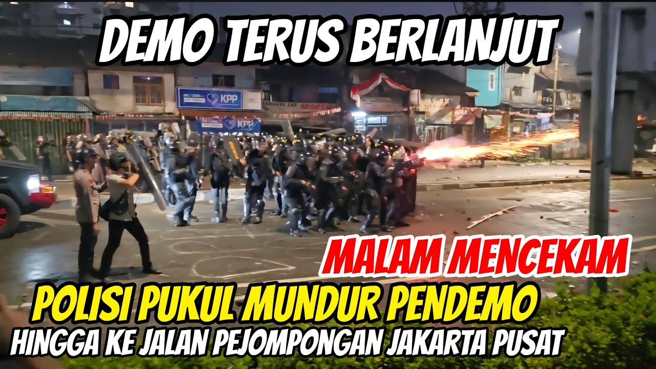 Detik-Detik Mencekam Polisi Pukul Mundur Pendemo menuju Jl Penjompongan Jakarta Pusat