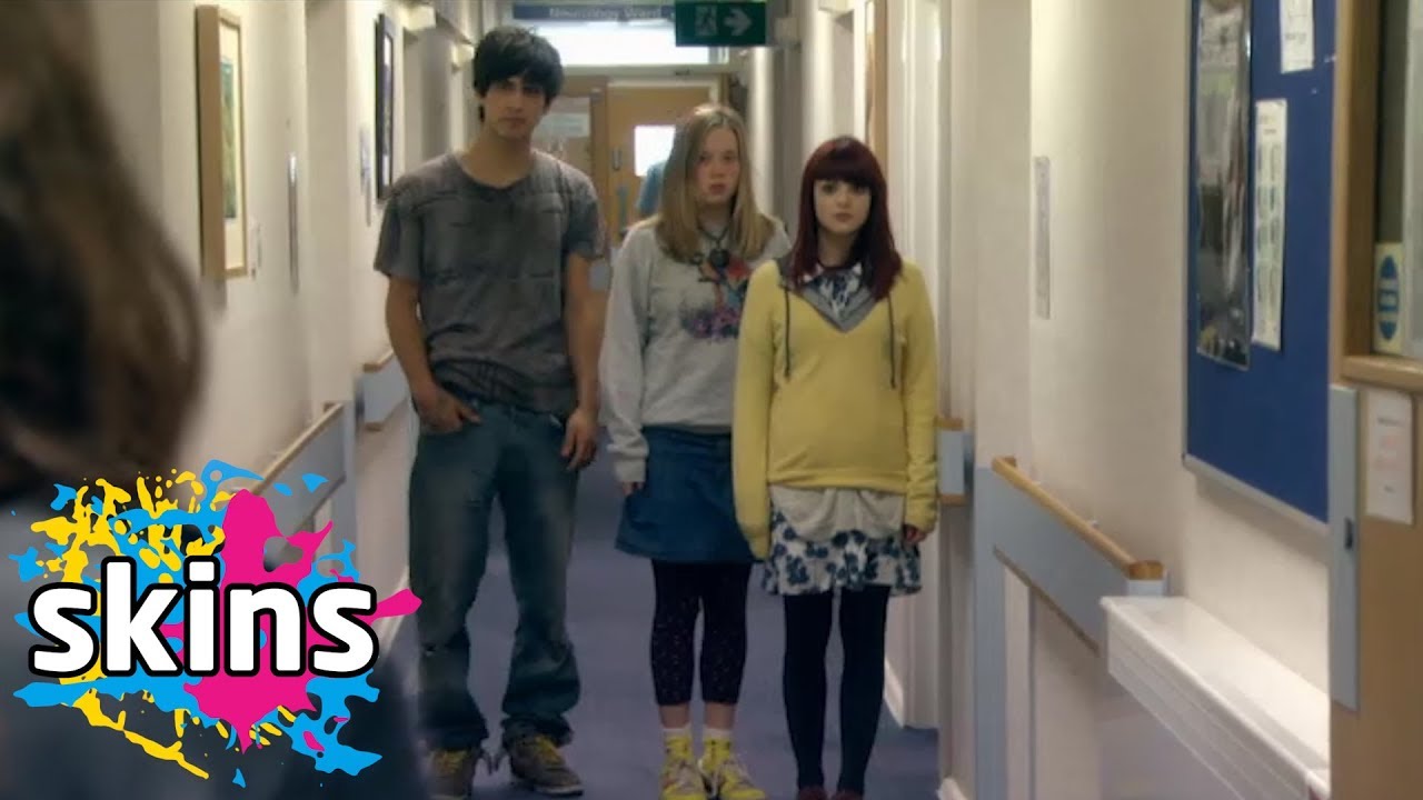 Effy Runs Away After Hitting Katie - Skins