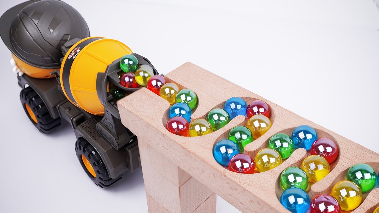 Marble Run Race ☆ HABA Slope&Retro Makita Truck, Excavator, Garbage Truck, Dump Truck,Ambulances#124