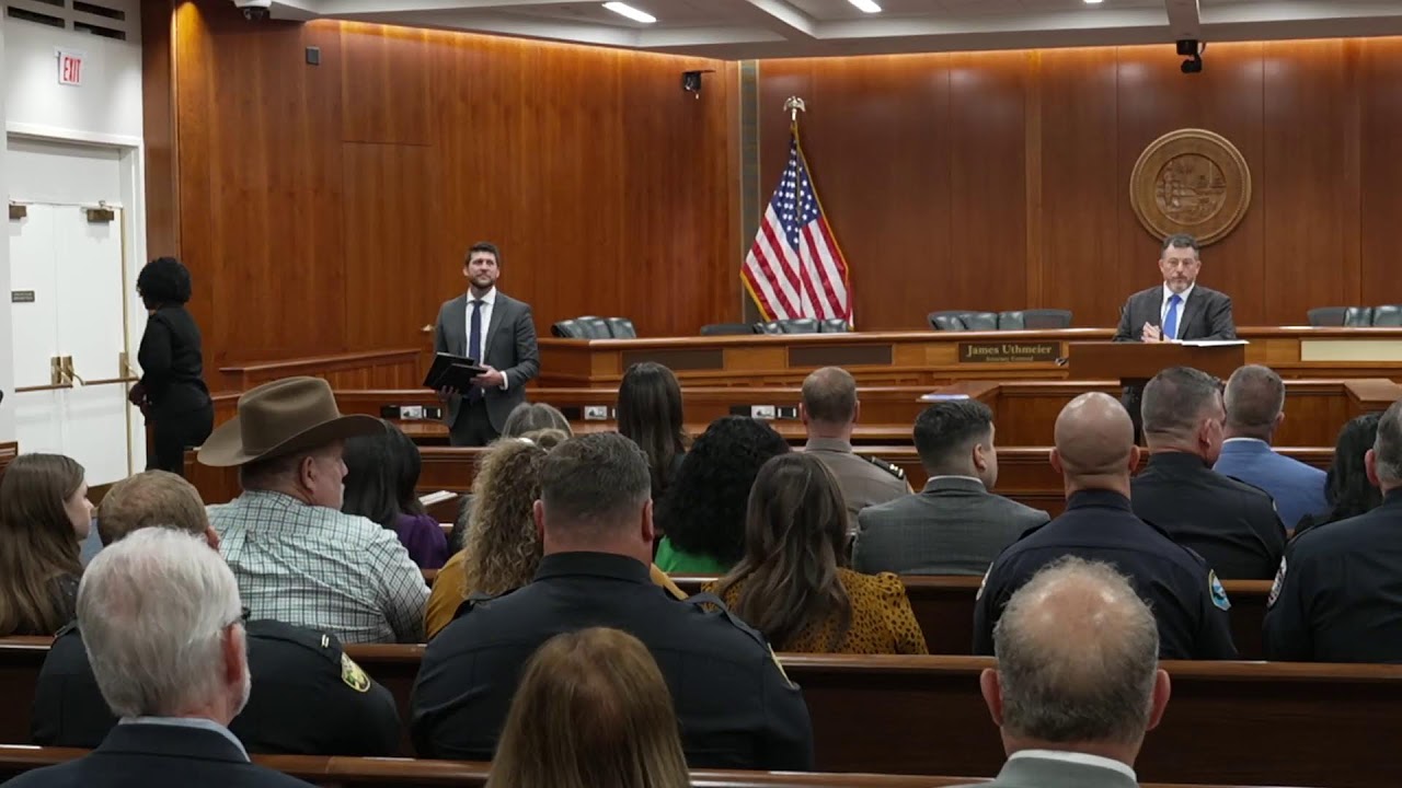 AG James Uthmeier recognizes LEOs and victim advocates at 2025 Crime Victims&rsquo; Rights Awards Ceremony