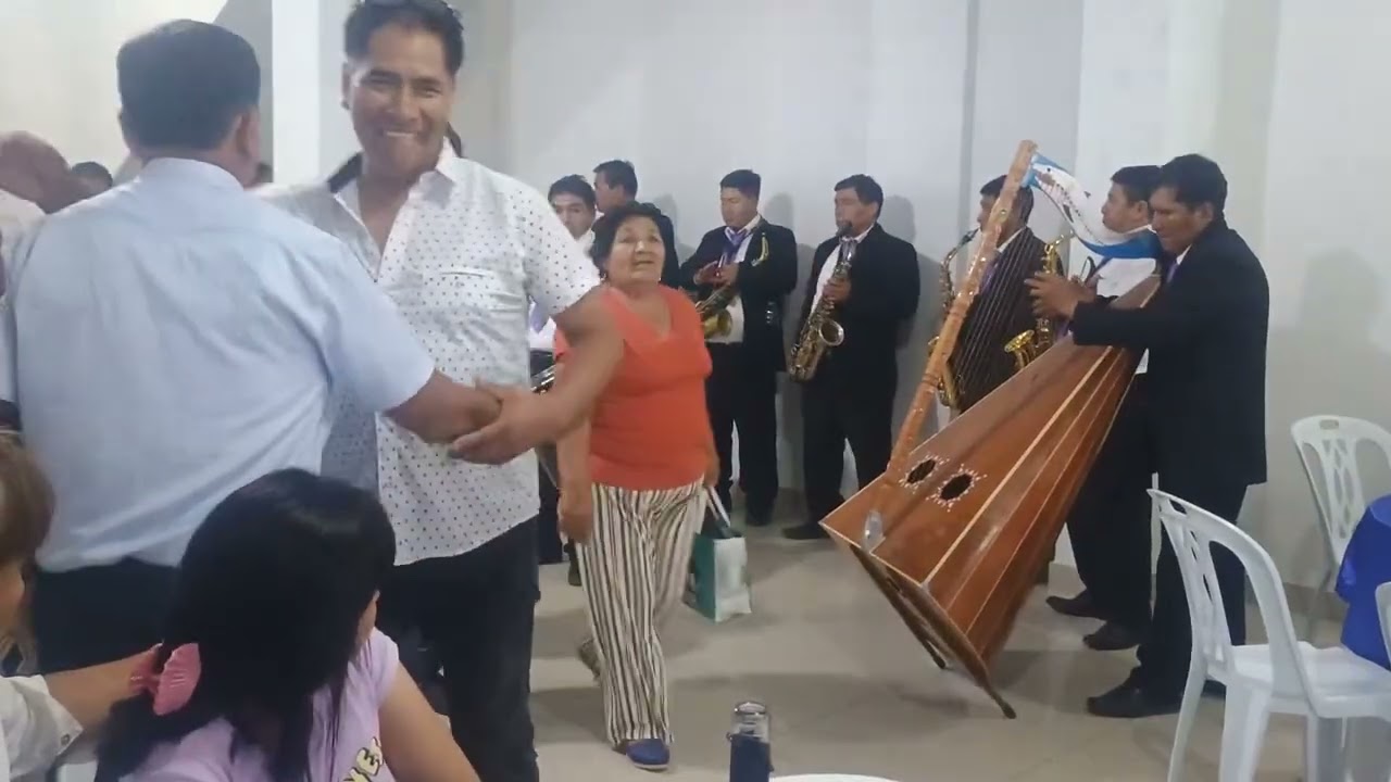INGRESO DE ORQUESTA