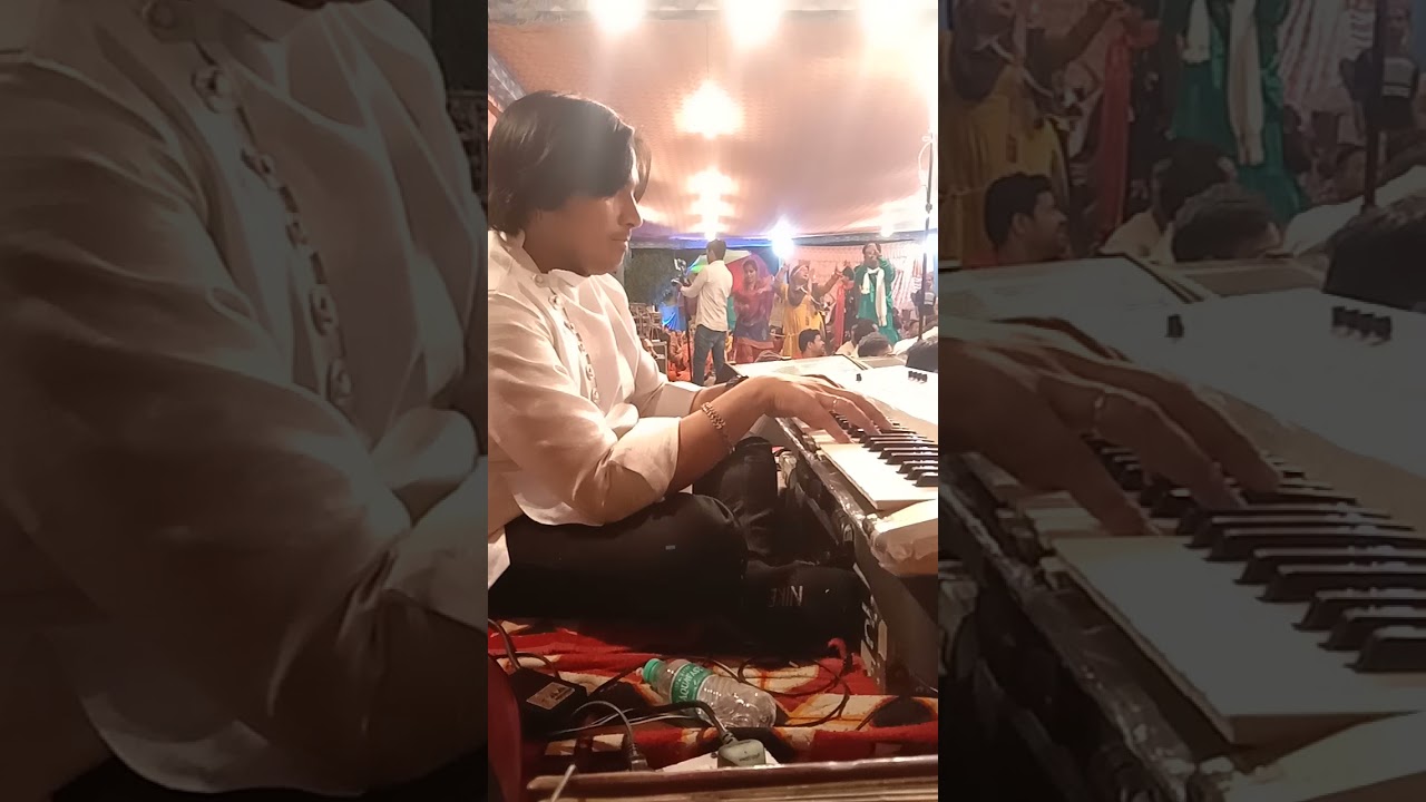 fazal bhaiya play keyboard with chitra bichitra holi mahotsav शानदार प्रस्तुति#bestkeyboardplayer
