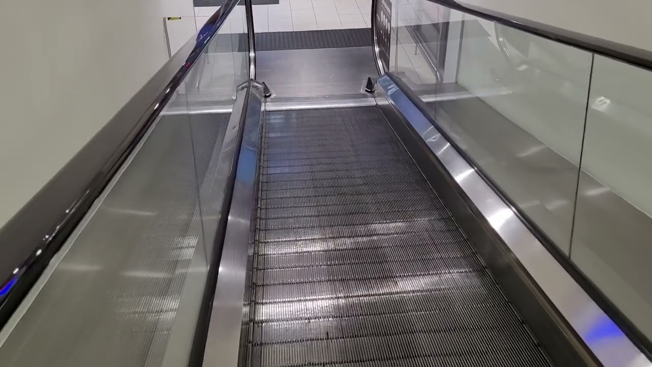 2 2004 Schindler 9700AE Travelator at Rhodes Wateriside.