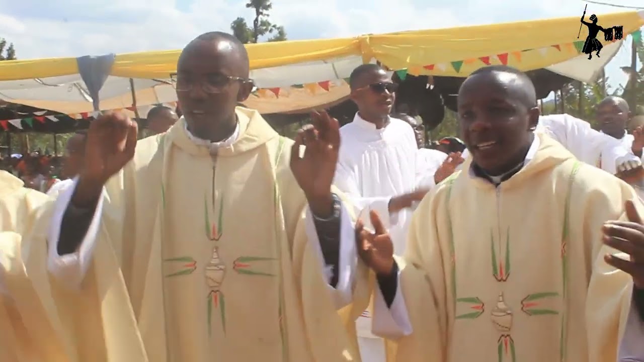 Ewe mana yanje   wangiriyivyiza vyishi  ordination  Makebuko  Diyoseze  Gitega