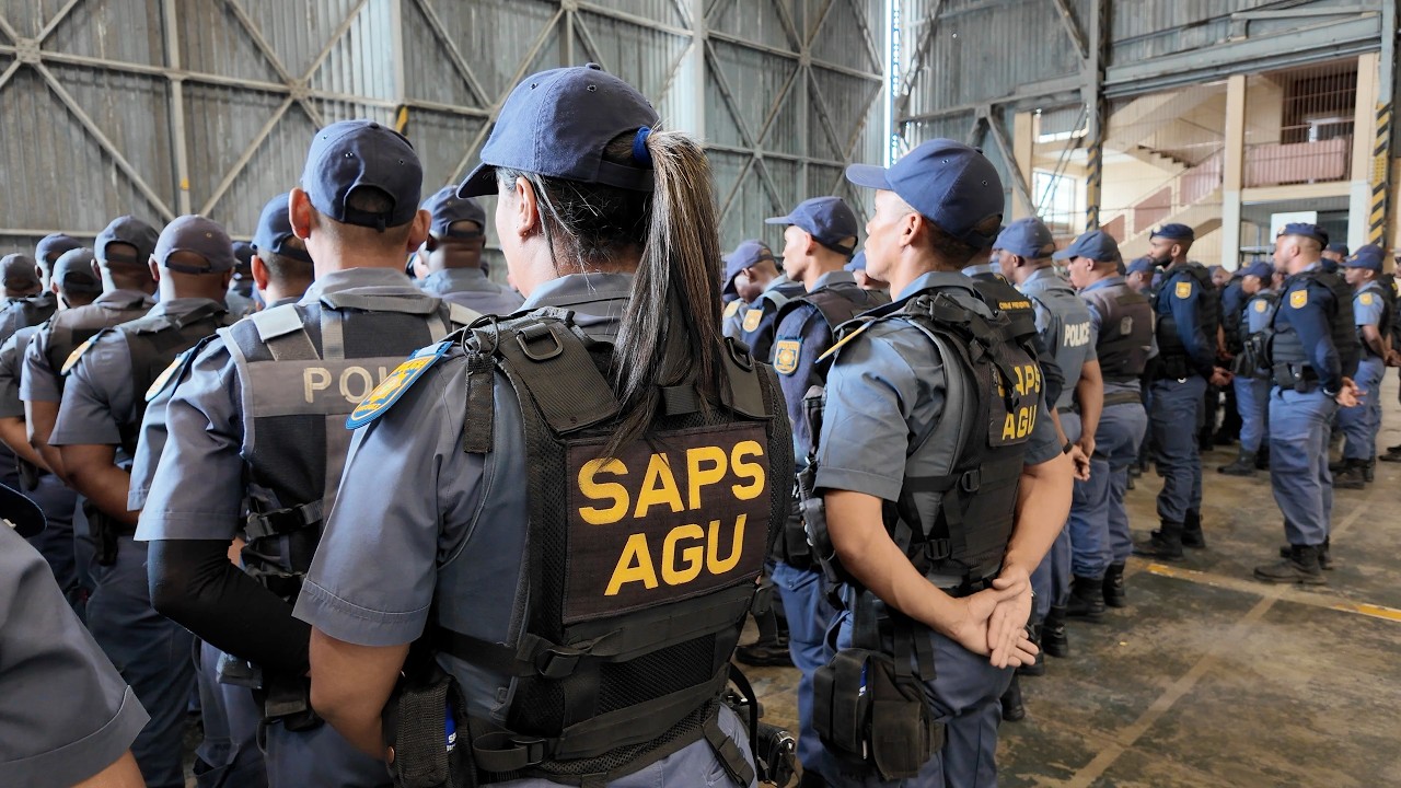 Mitchells Plain residents lash out at police during raids