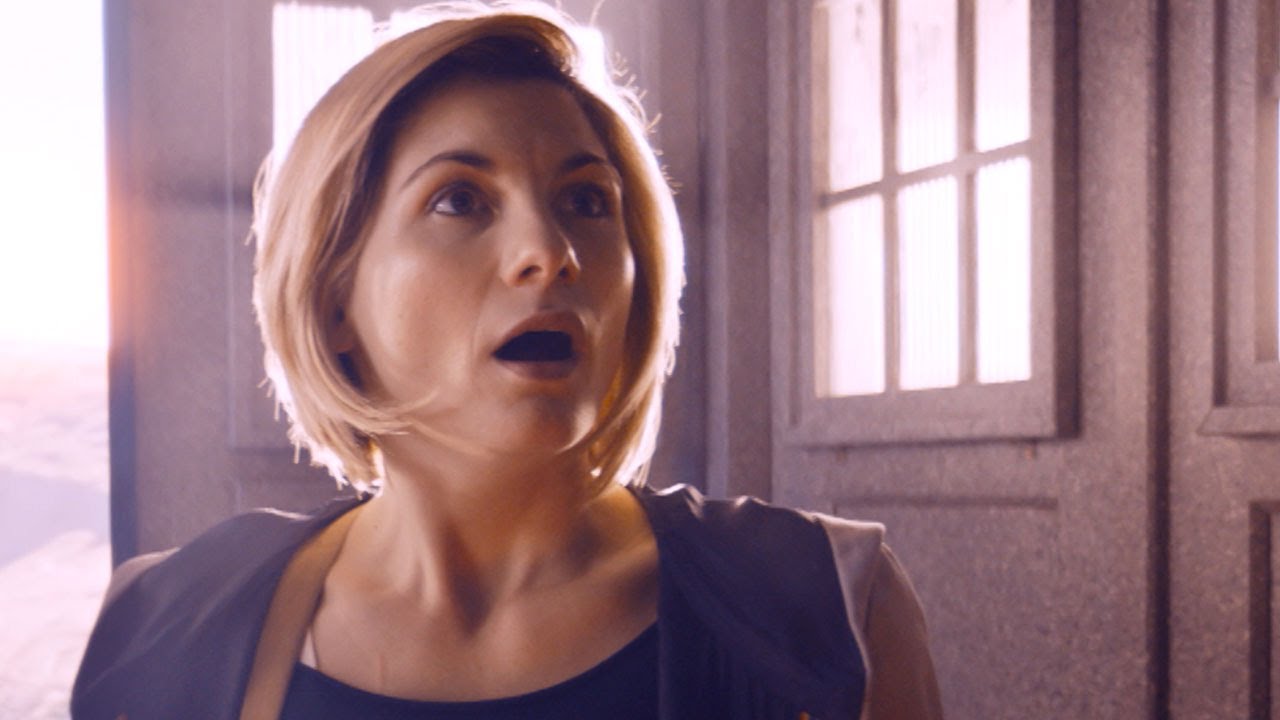 À l'intérieur du nouveau TARDIS | Le Monument fantôme | Doctor Who