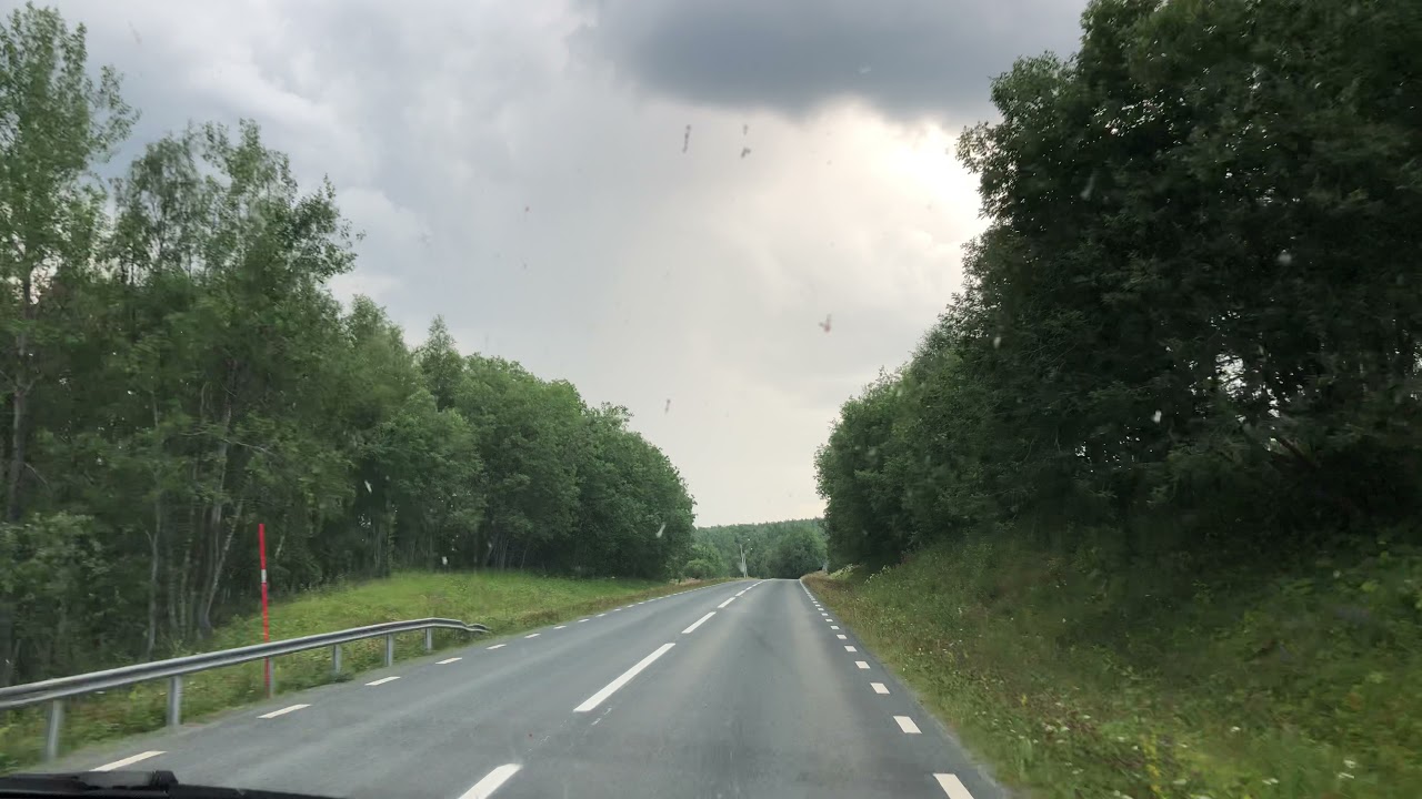 Åker genom Västansjö