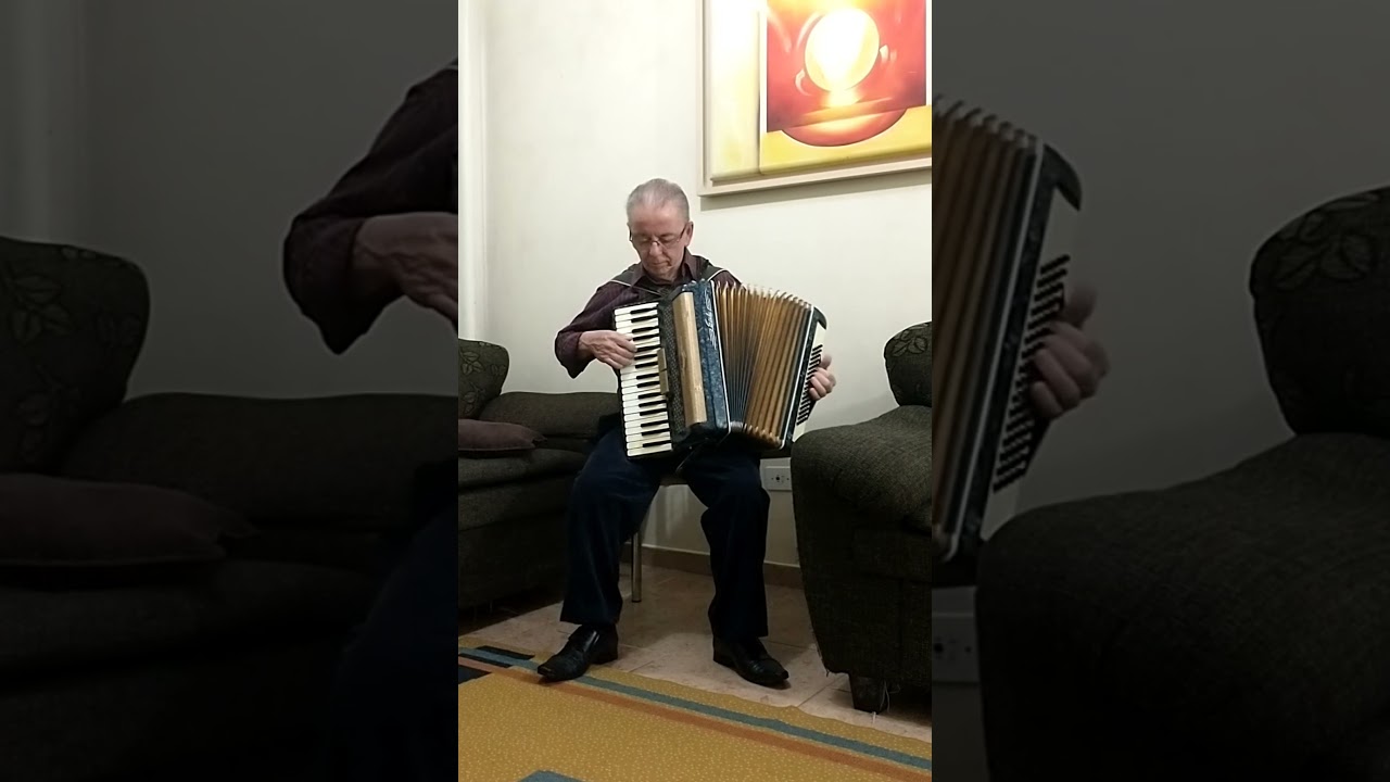 Ageu Pereira - Flor Gloriosa (Solo De Acordeon)
