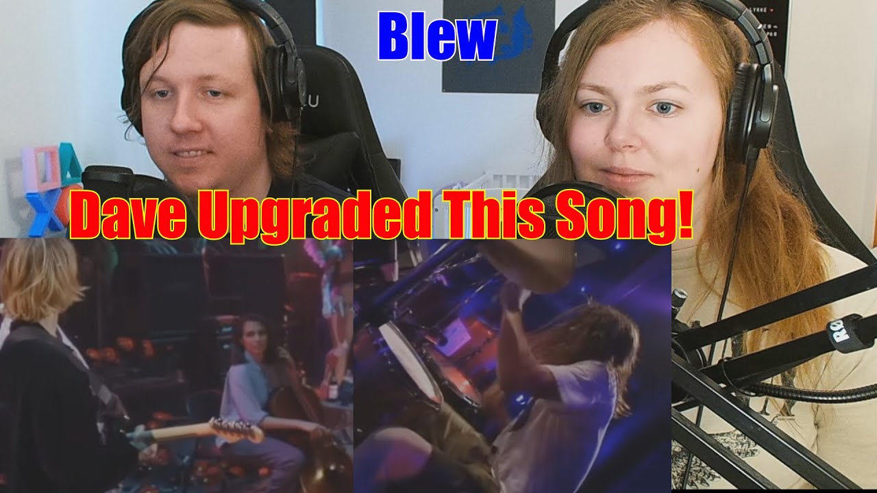 Couple First Reaction To - Nirvana: Blew [Live]