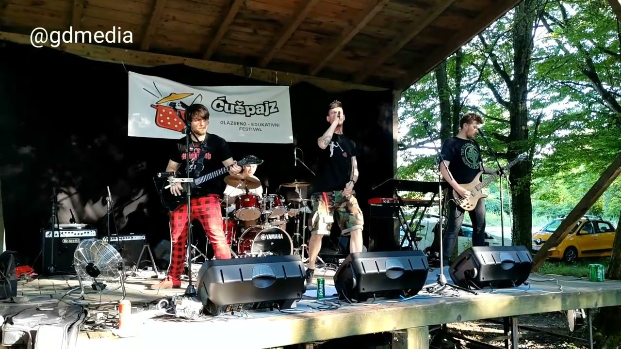 Živa Meta - live in Karlovac 05.07.