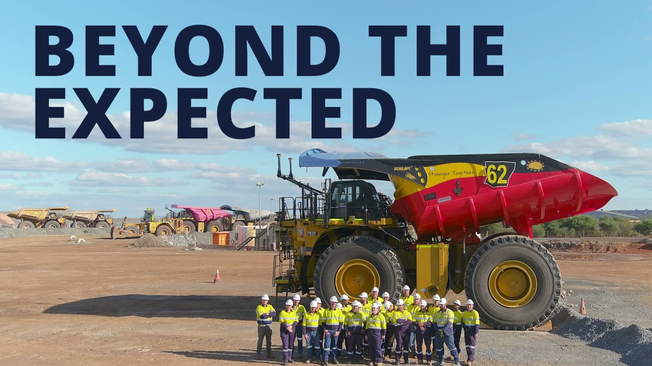 Newmont announces an alliance with Caterpillar