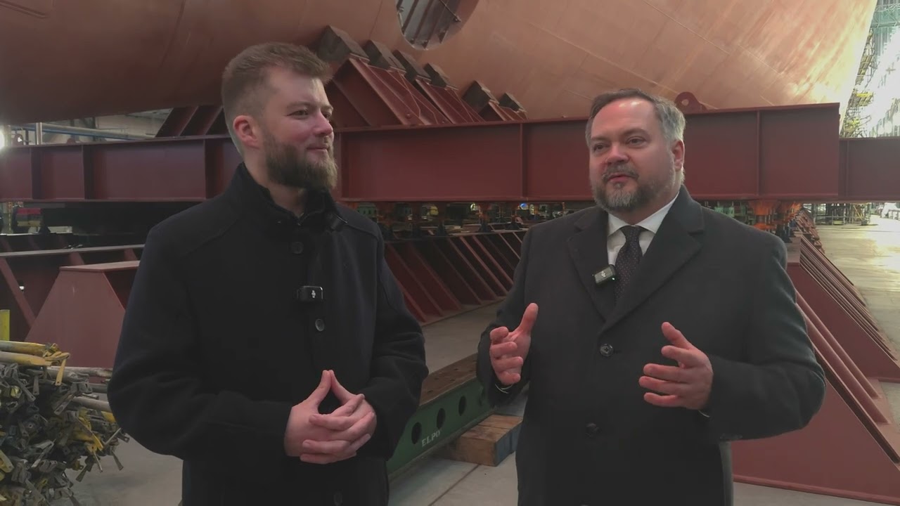 ORP Burza - położenie stępki w PGZ Stoczni Wojennej