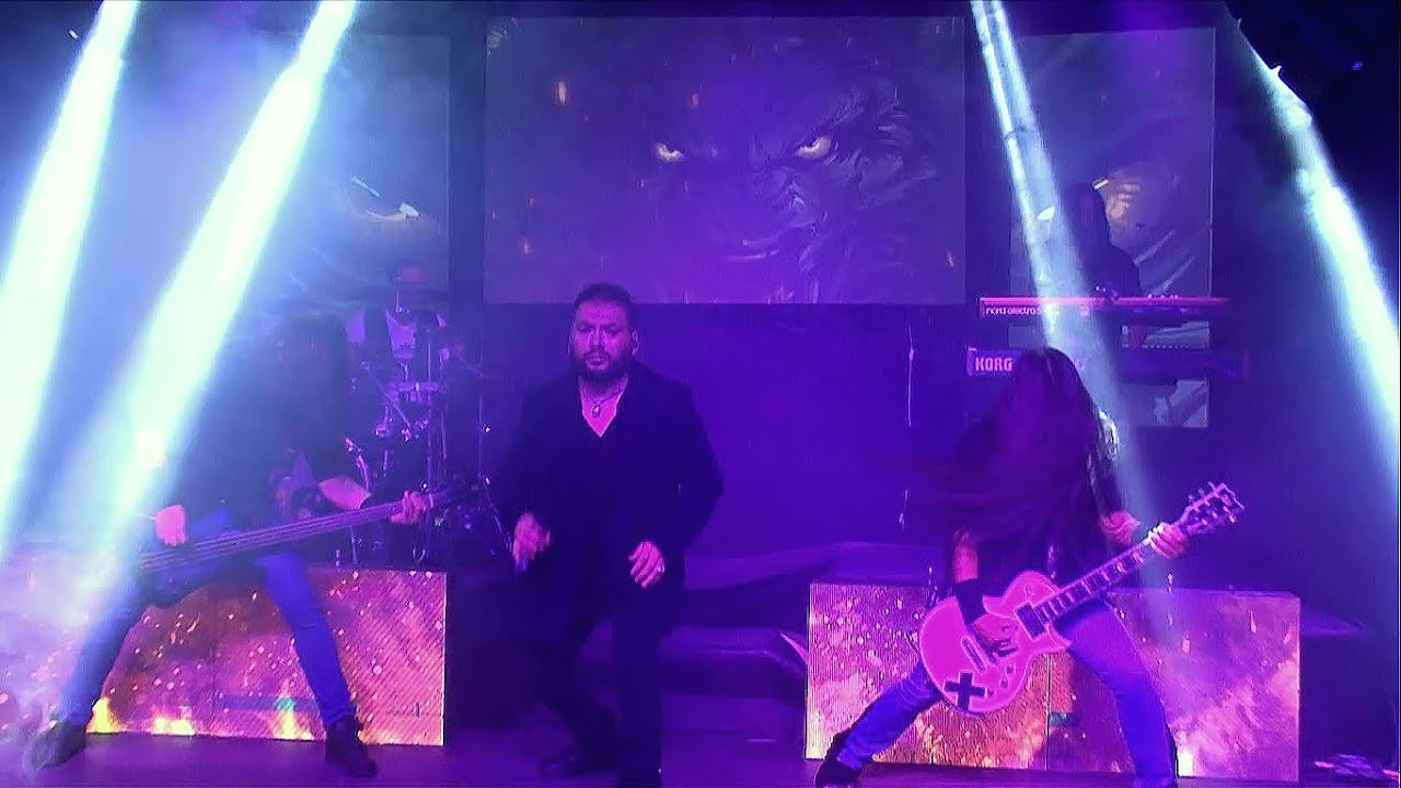 Romasanta - Bajo mi Voz (heavy metal live stream)