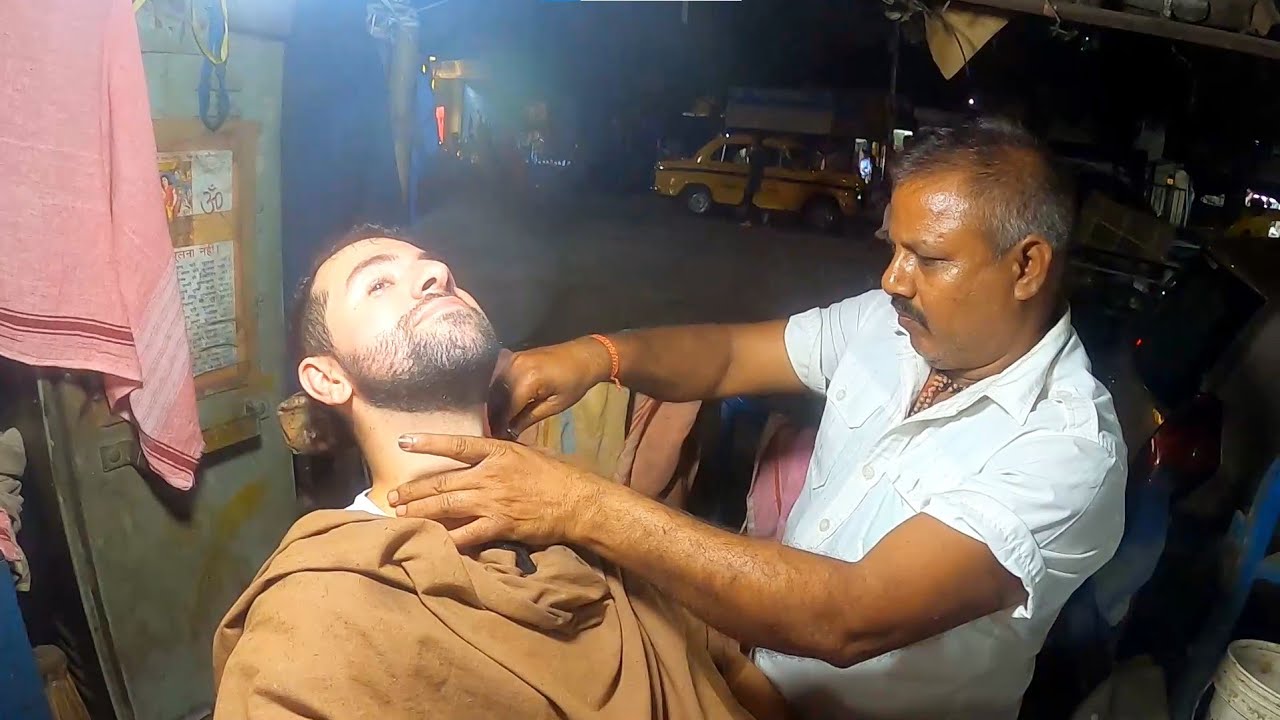 $0.37 Indian Street Barber Shave & Head Massage 🇮🇳