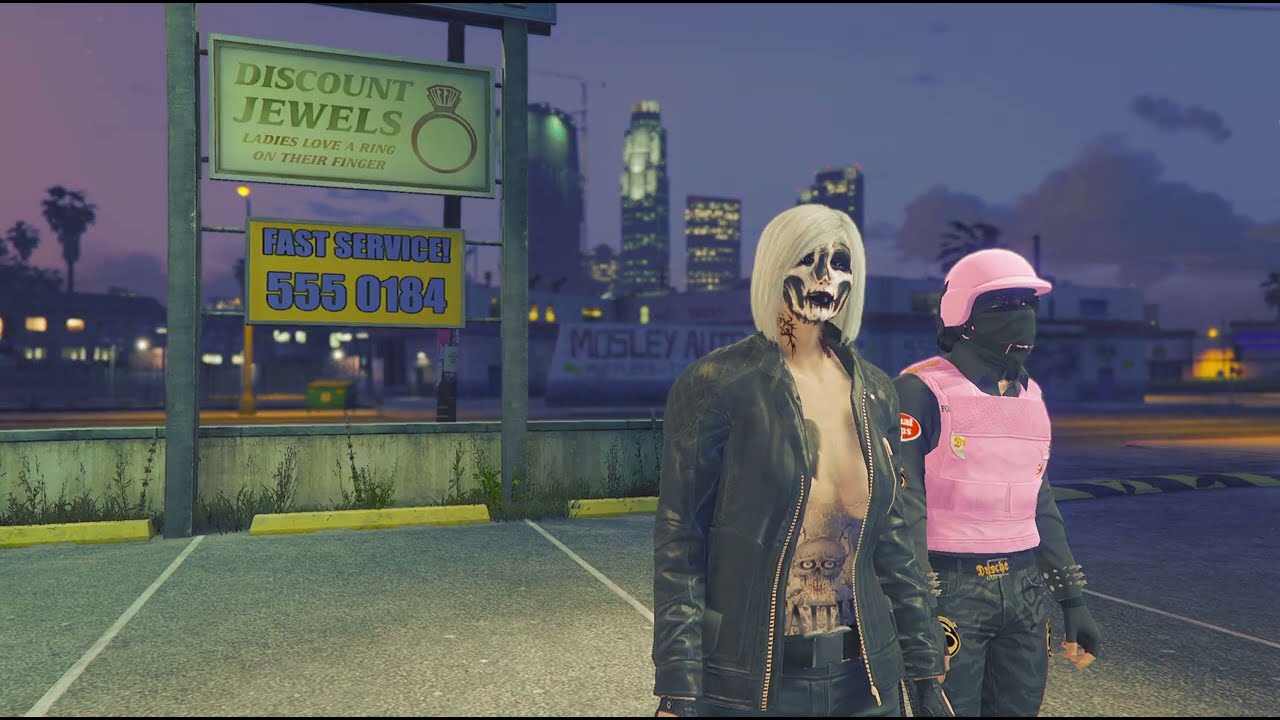 Gta5 online Nicee black Biker no top female outfit with belt and iaa badge