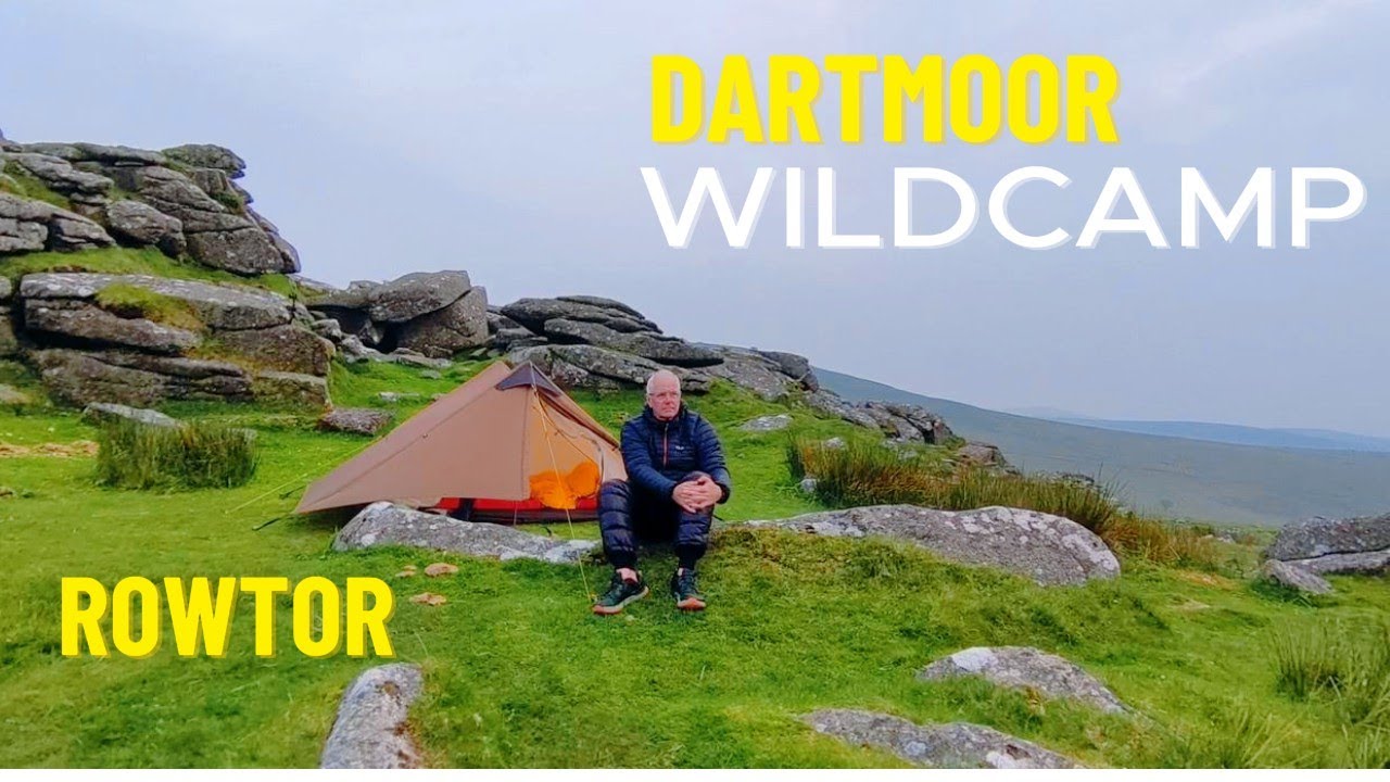 Hiking in Dartmoor with a Wild Camp on Rowtor