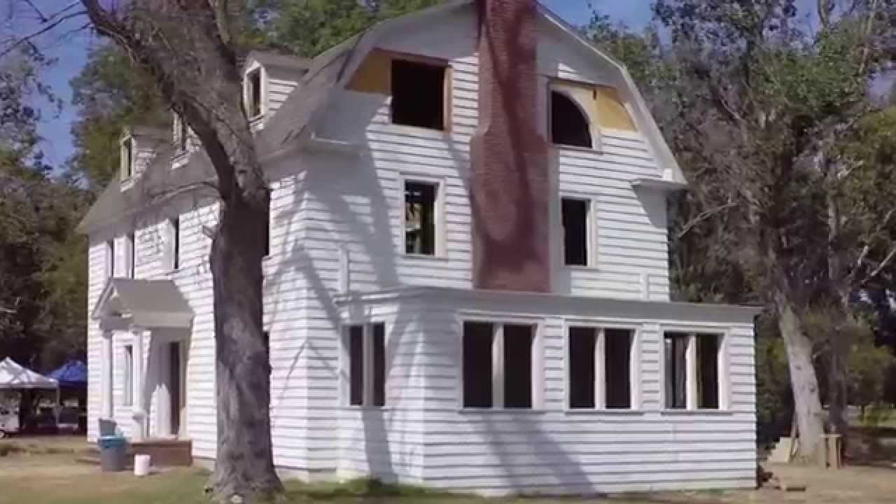 On Set of Amityville: The Awakening 2015 prop House set being torn down after last day of filming