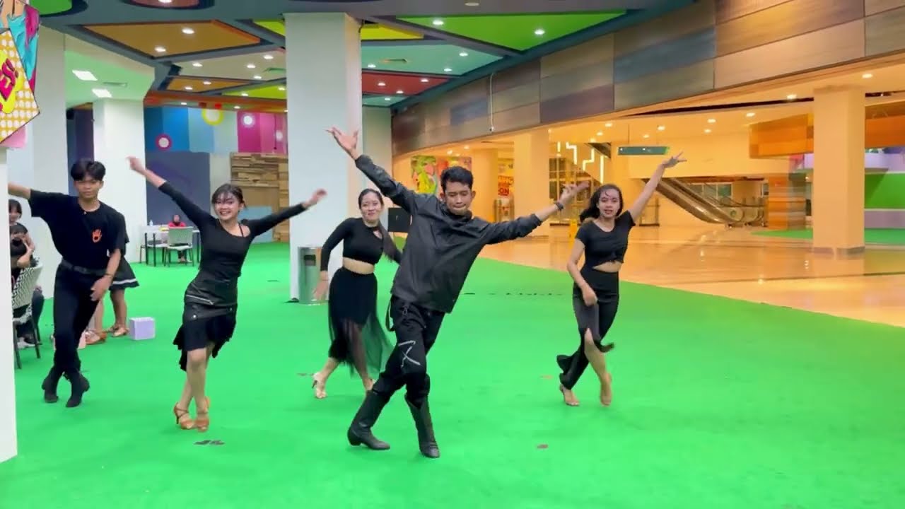 🎶 Whiplash - Aespa | Linedance | Intermediate | Choreo : Lilian Lo & Asbarebare