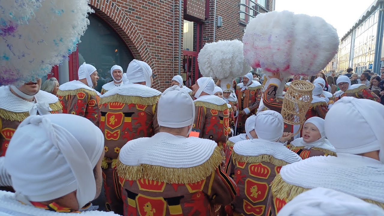 MOUSCRON 🇧🇪 Fête des Hurlus 2024 (23)