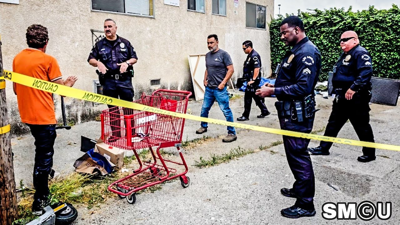 𝗣𝗢𝗟𝗜𝗖𝗘 𝗦𝗧𝗘𝗣 𝗜𝗡: Homeless Encampment Cleared from Venice Way Alley During Sweep