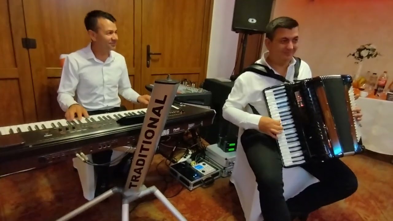 Formația Tradițional - program ascultare