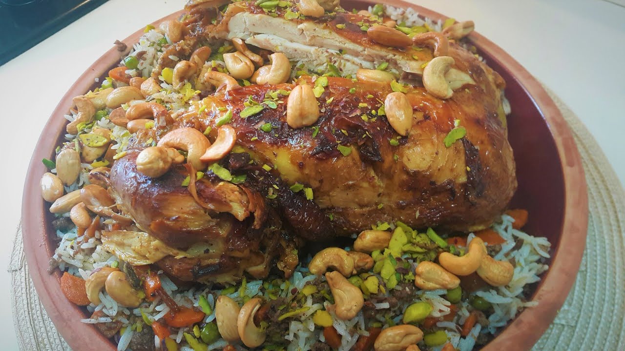 دجاج مشوي و محشي بدون فرن مع حشوة رائعة و لذيذة 😋 | تتبيلة الدجاج السرية 🤫